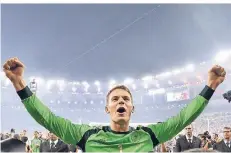  ?? FOTO: AP ?? Hoch die Hände: Manuel Neuer, der beste Torhüter des Turniers.