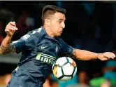  ??  ?? Colpo estivo L’uruguaiano Matias Vecino, 26 anni, pagato 24 milioni dall’Inter (Afp)