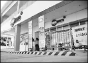  ??  ?? Savemore Aparri opens to serve shoppers in the far north.