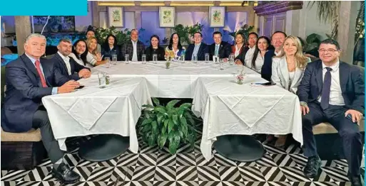  ?? ?? Heraldo
Los aspirantes a alcaldes de la coalición Va por la CDMX tuvieron una plática con HMG en Zeru San Ángel.