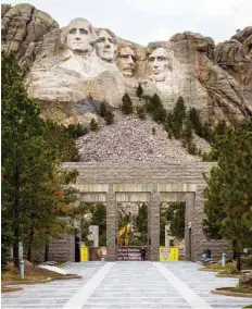  ??  ?? Mount Rushmore National Memorial on April 23, 2020, in Keystone, South Dakota.