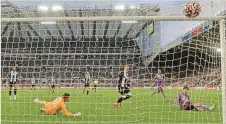  ?? | Backpagepi­x ?? NEWCASTLE goalkeeper Karl Darlow concedes a goal against Tottenham yesterday.