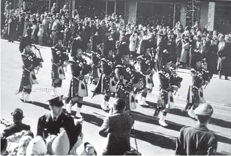  ?? Pictures: Gareth Jennings/George McLuskie. ?? The pipes and drums of the Black Watch at JFK’s funeral in 1963.