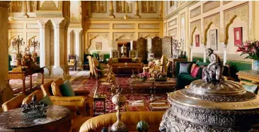  ?? — airbnb/dpa ?? The palace is exquisitel­y designed and furnished.