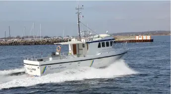  ?? Bild: JONATHAN BÄCKSTRAND ?? SNABBARE BÅT. Tuna Clipper har en maxfart på 20 knop och gör resan Varberg till Anholt på 1 timme och 45 minuter.