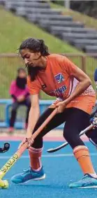  ??  ?? Kirandeep Kaur scored her first internatio­nal goal in the
Hockey Series Open final against Thailand at the Seng Kang Stadium in Singapore yesterday.