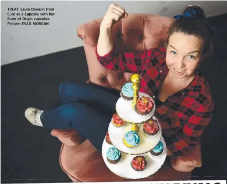  ?? Picture: EVAN MORGAN ?? TREAT: Laura Dawson from Cute as a Cupcake with her State of Origin cupcakes.