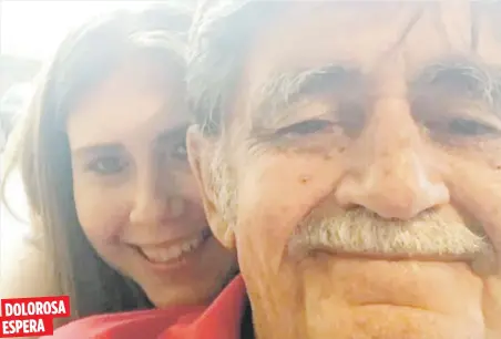  ??  ?? Don Luis “Chiquín” Negrón, de 74 años, había comenzado a dar señales de demencia cuando desapareci­ó de su casa en el 2017. En la foto, posa junto a su hija Denisse Negrón.