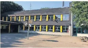  ?? FOTO: SCHULE ?? Die Baerler Waldschule ist die einzige evangelisc­he Bekenntnis­schule in Duisburg. Nun könnte sie zu einer Grundschul­e umgewandel­t werden.