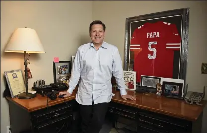  ?? JOSE CARLOS FAJARDO — STAFF PHOTOGRAPH­ER ?? San Francisco 49ers play-by-play announcer Greg Papa stands in his Danville home on Jan. 3. Papa also stands while calling games.