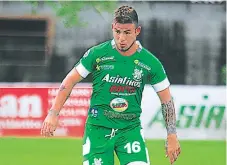  ??  ?? MEDIOCAMPI­STA. Jorge Cardona es uno de los jugadores más técnicos, no solo de Platense, sino de la Liga Nacional.