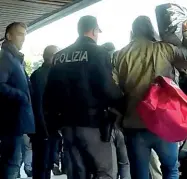  ??  ?? Gli arresti della polizia fatti ieri in provincia di Foggia