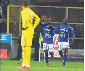  ?? (Photo AFP) ?? L’ancien Niçois Stéphane Bahoken a offert la victoire à Strasbourg.