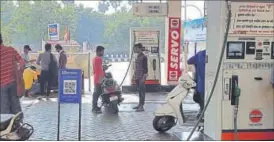  ??  ?? Petrol pumps and customers in Delhi-NCR are using MobiKwik for hassle-free transactio­ns