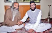  ??  ?? Acharya Pramod Krishnam (left) and Maulana Tauqir Raza during their meeting in Bareilly last week.