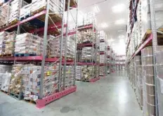  ??  ?? Temperatur­e-controlled warehouse operated by Oman Fisheries