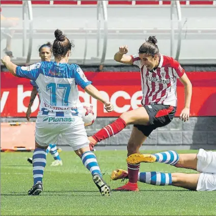  ?? FOTO: MIREYA LÓPEZ ?? Adelante Nekane asegura que el equipo se ha recuperado del mazazo que supuso el 6-0 encajado contra el Atlético