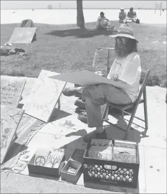  ?? Dobay Rifelj Postribala­rt ?? ALBERT CULBERTSON, shown at work on the Venice boardwalk, will be involved in the exhibition.