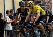  ?? (Photo MaxPPP) ?? Avec Chris Froome en , sur le Tour de France que le Britanniqu­e remportera.