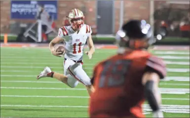  ?? David Johnson, File ?? Rome senior quarterbac­k Caleb Ellard rushes against Cherokee County on Sept. 18. The Wolves lost to Collins Hill 28-14 on Sept. 25.