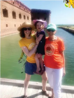  ??  ?? Emily Matheny and Mary O’Hare at Dry Tortugas