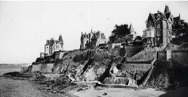  ??  ?? Dinard became a popular destinatio­n for British holidaymak­ers, who began building grand villlas on the seafront for their summers on the other side of the Channel