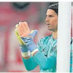  ?? FOTO: AP ?? Premiere im Tor der Bayern: Der ExBorusse Yann Sommer.