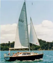  ??  ?? FAR LEFT The Jim Young 29 Mohawk.
LEFT John’s model of the Herreshoff canoe yawl Rozinante.