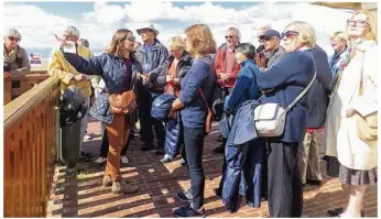  ??  ?? Guylaine Ernoult-Leloutre a mené les visites.