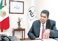  ??  ?? El procurador Edmundo Garrido afirma que se requieren los planos estructura­les de 156 inmuebles que resultaron dañados por el sismo.