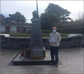  ??  ?? Parish Priest Fr. James Murphy who said prayers during the quiet ceremony.