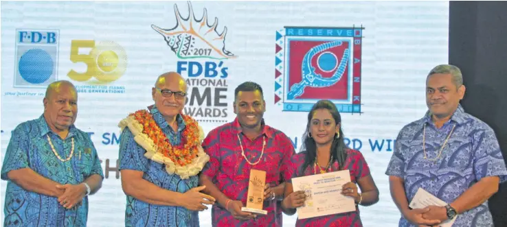  ??  ?? From left: Fiji Developmen­t Bank (FDB) Board director, Inia Naiyaga, President Major-General (ret’d) Jioji Konrote, Devesh and Bharos Farms managing director Devesh Nath with his wife and Reserve Bank of Fiji Deputy Governor Esala Masitabua at the 2017...