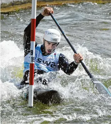  ?? Archiv Foto: Fred Schöllhorn ?? Der Silbermeda­illen Gewinner von London, Sideris Tasiadis behielt in Finale von Prag als letzter Starter die Nerven und gewann sein erstes Weltcup Rennen.