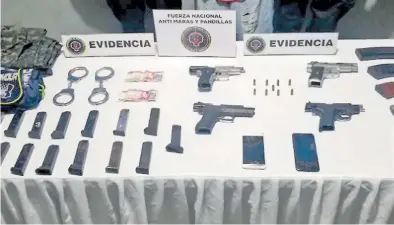  ??  ?? El supuesto pandillero de la 18 es investigad­o por extorsión y otros delitos.