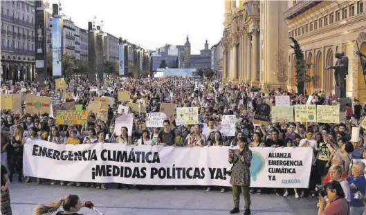  ?? ÁNGEL DE CASTRO ?? Manifestac­ión contra el cambio climático en Zaragoza, en noviembre del 2019.