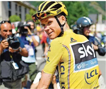  ?? FOTO: PACHOUD/AFP ?? Christophe­r Froome hat die Tour de France bereits drei Mal gewonnen. Der in Kenia geborene Brite zählt erneut zu den Top-Favoriten, zeigte im Frühjahr aber eher mäßige Auftritte.