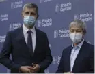  ?? FOTO: INQUAM ?? Cioloș și Barna au ales să rămână într-o coaliție în care au fost trădați.