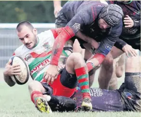  ?? Photo Valentine Chapuis ?? Le rugby amateur est dans l’attente d’une prochaine date de reprise. Mais personne ne sait encore si cette saison reprendra ou non…