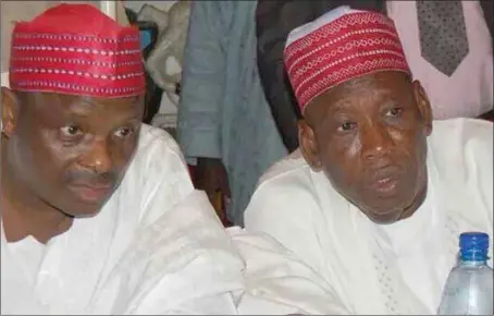  ??  ?? Ganduje (r) and Kwankwaso...before their friendship went awry