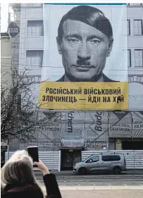  ?? ?? „Geh schei**en“: Hitler-Putin-Vergleich in Polen