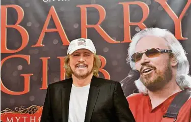  ??  ?? Barry Gibb, einst Kopf der Bee Gees, hatte die Band mit seinen Zwillingsb­rüdern gegründet