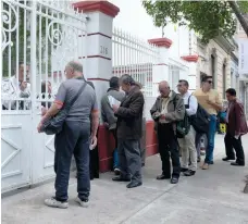  ?? | CUARTOSCUR­O ?? La casa de campaña de AMLO se ubica en la colonia Roma Norte.