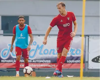  ??  ?? Rodrigo Defendi foi o último a saborear um golo pelo Aves