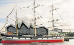  ?? ?? Glenlee Tall Ship berthed at Riverside Museum