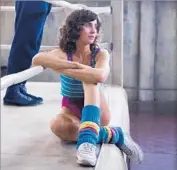  ??  ?? ALISON BRIE portrays a struggling actress who becomes an unlikely member of the wrestling group.