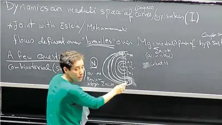  ?? Za sebou zanechala dvě desítky článků a jednu titánskou studii. Její smrt také vyvolala debatu o právech žen v Íránu. REPRO LN ?? Brilantní matematičk­a