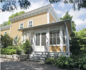  ?? PHIL CARPENTER ?? The childhood home of Quebec author and historian Lionel Groulx is seen at 150 Chemin des Chenaux in Vaudreuil-Dorion. The house, built in 1872, is where Groulx was born in 1878 and died in 1967.