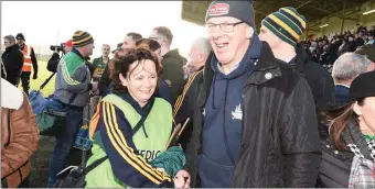  ??  ?? Above: Cloughduv medic Anne Marie Verling congratula­ted by Richard Hinchion at the Munster JHFC Final in Mallow.