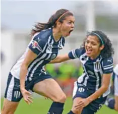  ?? |MEXSPORT ?? Las Rayadas resolviero­n el partido en el primer tiempo, con cuatro anotacione­s, aunque al final quedaron 5-1.