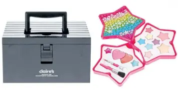  ?? CLAIRES. COM SCREEN CAPTURE ?? The Ultimate Mega Make Up Set and the Rainbow Bedazzled Star Make Up Set are two of the products Claires pulled from shelves as it awaits testing for hazardous materials.